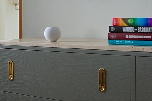 Apple представила новую умную колонку HomePod mini