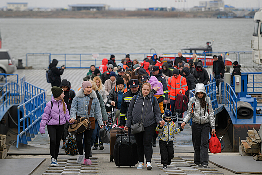 Названо число беженцев, остающихся в ПВР в России