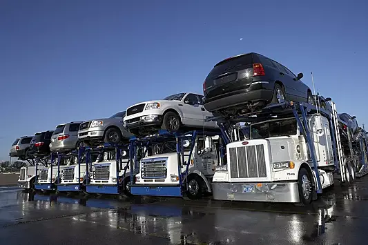 Россияне стали массово завозить автомобили из Казахстана