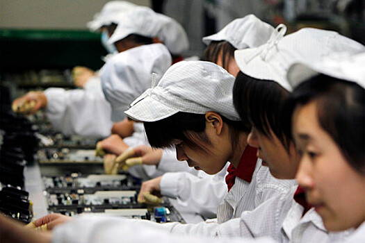 Apple переносит производство из Китая