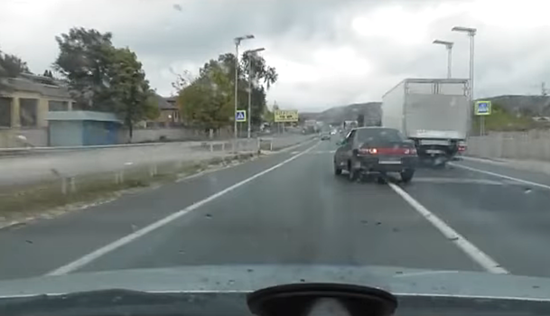 Кисловодский "Форсаж": "десятка" устроила гонки с ГИБДД на скорости 190 км/ч