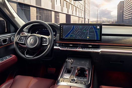 Tank 400 прошел обновление для РФ: Сервисы "Яндекс", дороже на 200 тысяч