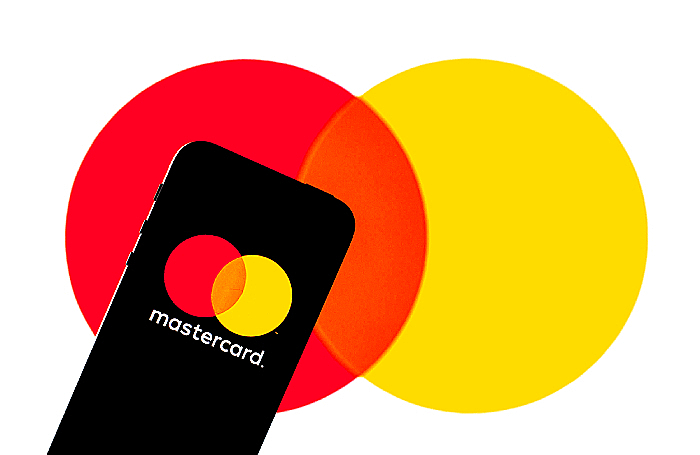 Mastercard снизила комиссию при приеме платежей с помощью смартфонов