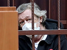 Знаменитости за решеткой