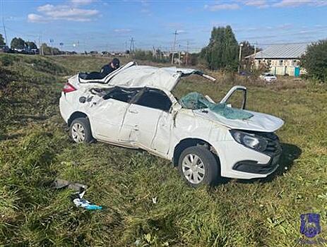 В Кошкинском районе погиб водитель съехавшей в кювет легковушки