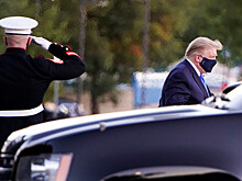 Трамп устроил «сюрприз» для собравшихся у госпиталя сторонников