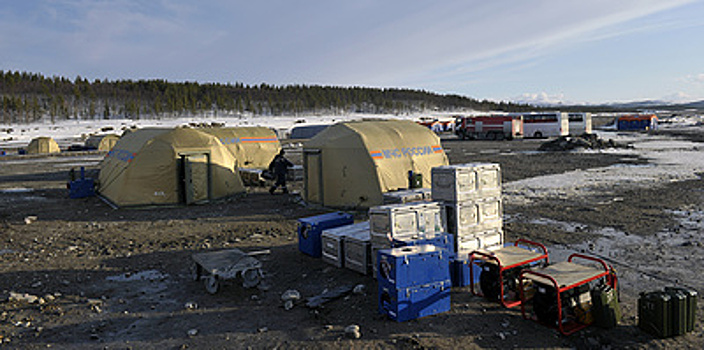Реанимация в походной палатке. Как работает аэромобильный госпиталь в Мурманской области