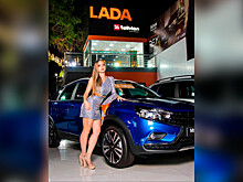 В Боливии наняли фотомодель для рекламы машин "АвтоВАЗа"