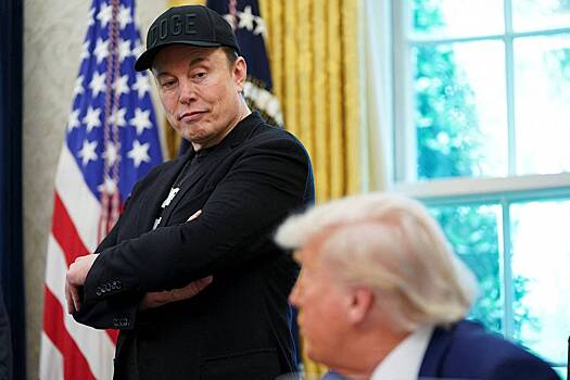 Маск поужинал с Трампом и его женой