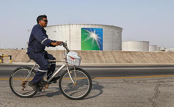 Saudi Aramco продолжила перевозить нефть через Красное море