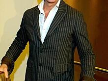 Виктор Чайка: Стивен Сигал может оказаться моим братом. Певец и член жюри проекта «Площадь Согласия» чувствует себя рыцарем