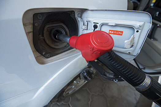 Как избежать недолива на АЗС Бишкека — советы эксперта