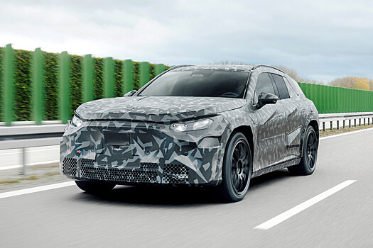 Кроссовер Mercedes-AMG вышел на тесты: первая официальная фотография