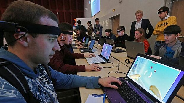 В России разработают технологии для управления компьютером силой мысли