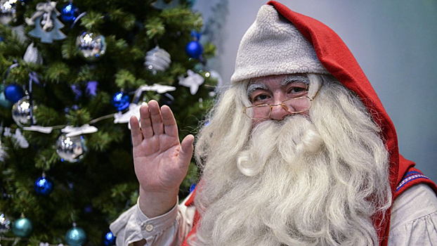 Санта-Клаус намерен вручить подарки Путину и Трампу