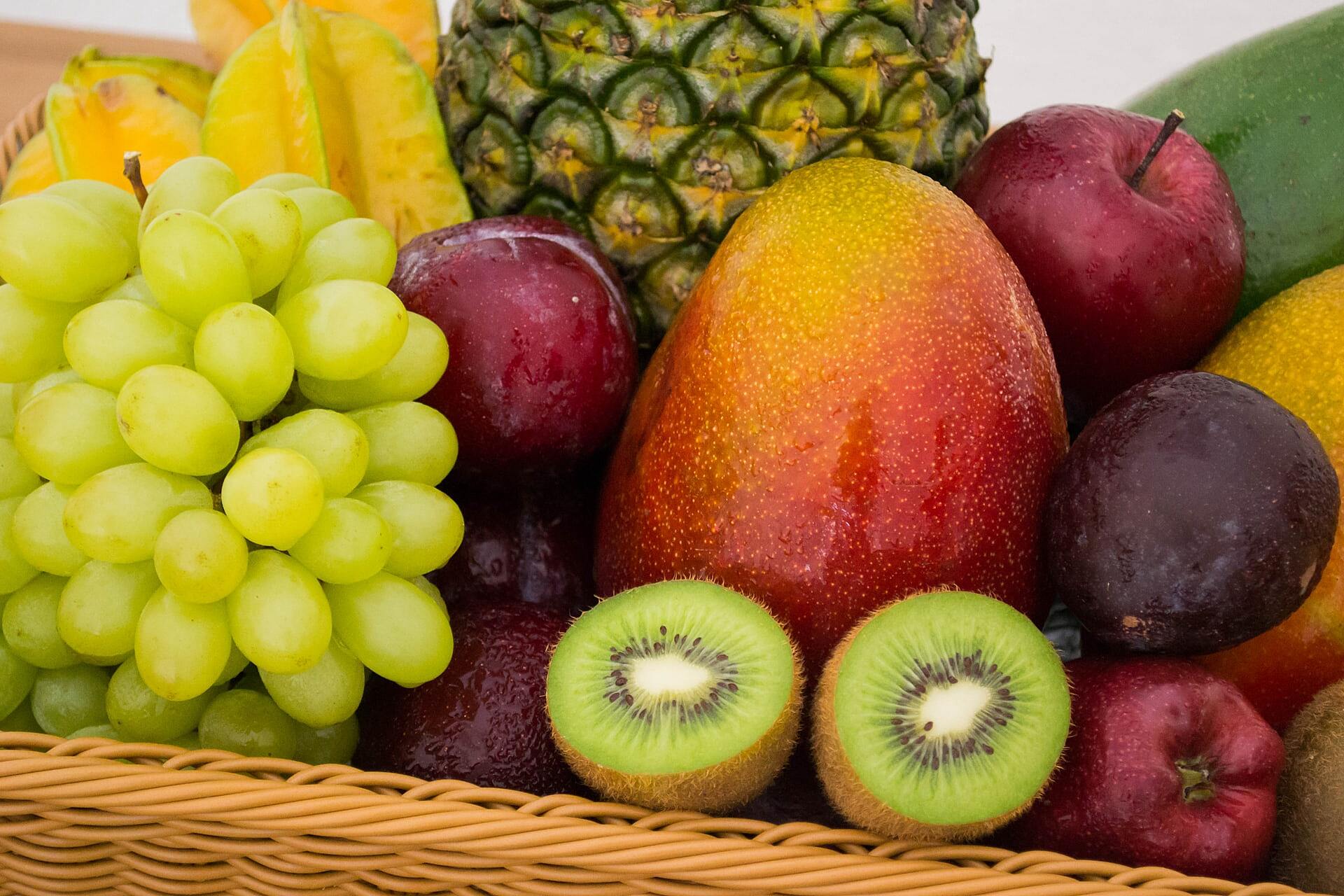 Названы инфекции, которые можно «съесть» вместе с фруктами