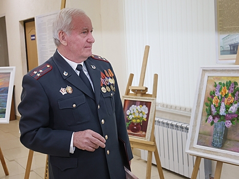 В Пензе организовали выставку картин полковника милиции в отставке Виктора Карягина