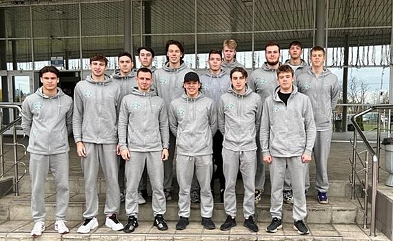 "КОС-Синтез" дважды разгромил Москву