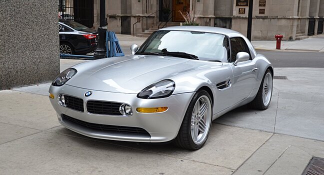 BMW Z8 — особенности модели и стоимость