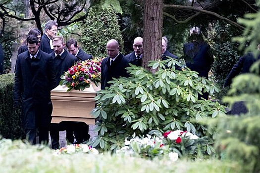 В Берлине прошли похороны убитого сына экс-президента фон Вайцзеккера