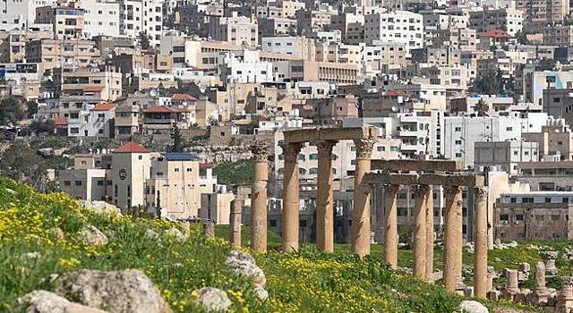 СМИ: в Иордании неизвестный напал на испанских туристов