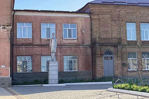 В Белгороде-Днестровском демонтировали памятник Зое Космодемьянской