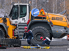 Спасатели жгли "БелАЗ" и морально поддерживали манекен после условного землетрясения в Кузбассе