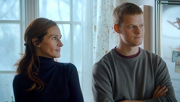 Джулия Робертс и Лукас Хеджес в отрывке из фильма "Вернуть Бена"