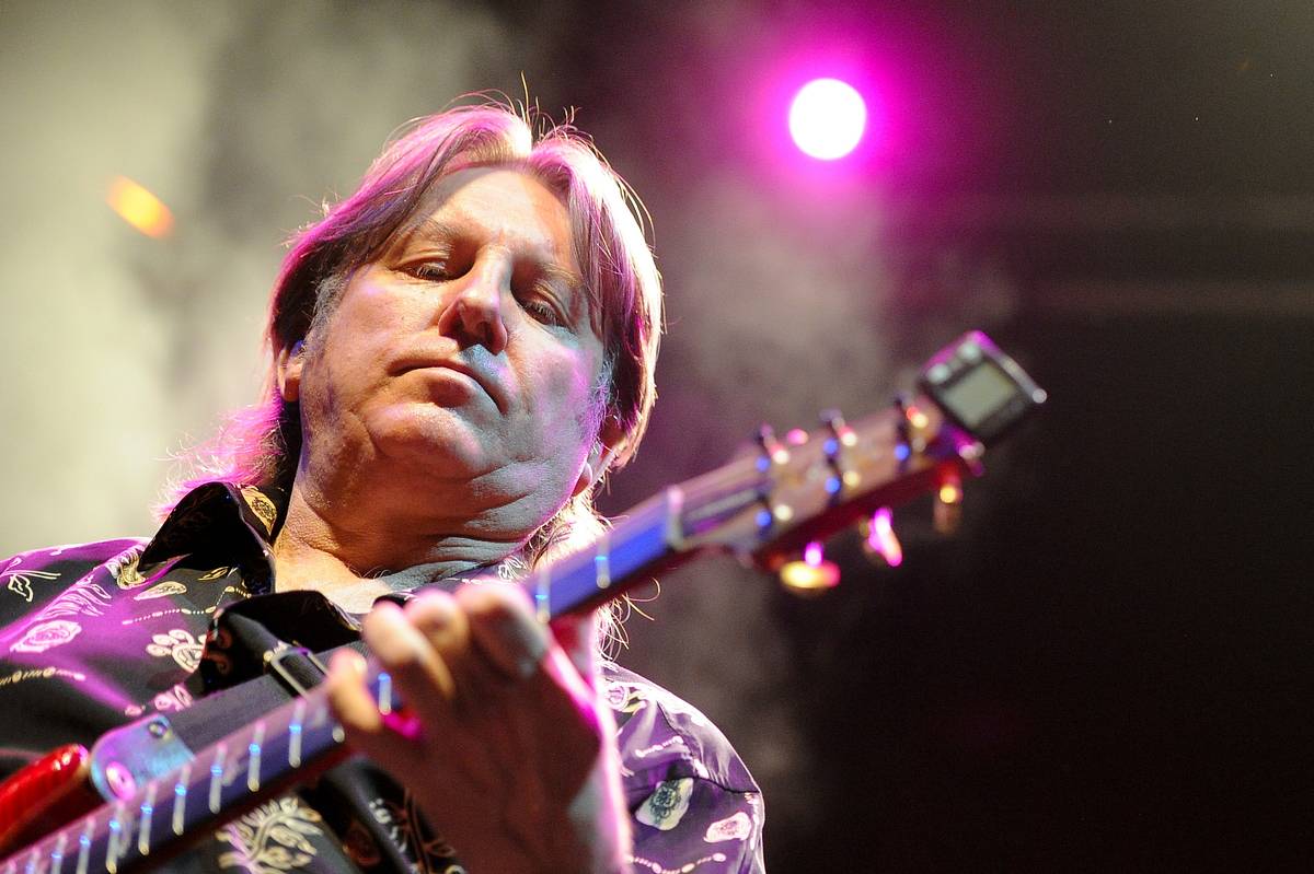 Юрий Лоза пожаловался на убогую рифмовку в песне Матушка