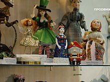 Фрида Кало и омское село. О куклах как игрушках и музейных экспонатах