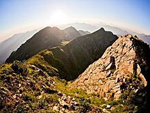 Туриста и его 13-летнюю дочь снимали с горы под Красной Поляной почти сутки