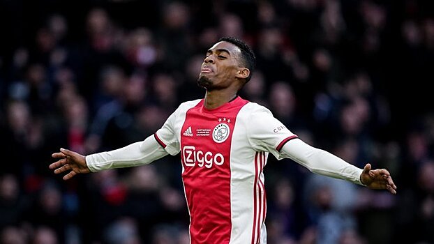 Источник: "Бавария" готова заплатить 25 миллионов евро за полузащитника "Аякса"