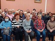 В ТЦСО «Зюзино» филиал «Черёмушки» прокурор провел лекцию о том, как уберечься от мошеников