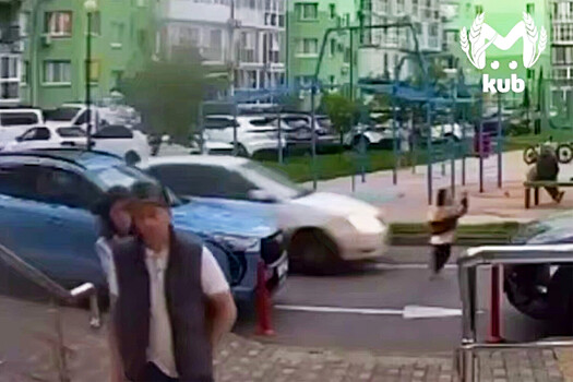 В Сочи машина сбила ребенка, который бежал на детскую площадку