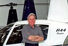 В возрасте 92 лет скончался основатель Robinson Helicopter Company