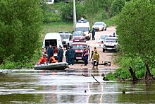 Почему в Калужской области никак не могут починить мост через реку Лужа