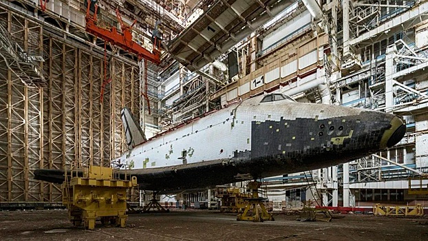 Канадский фотограф пробрался на Байконур и восхитился советским «Бураном»