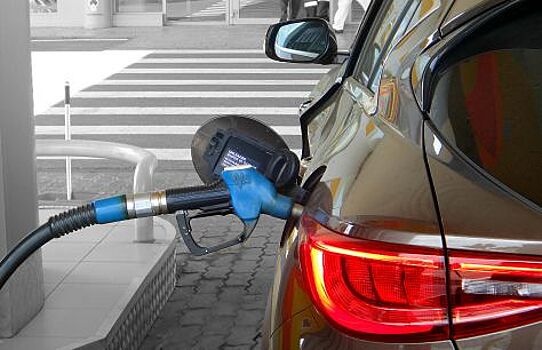 Вода в топливном баке: источники появления и меры борьбы