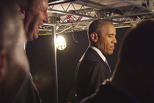 Обама перед речью зарядился под трек Эминема