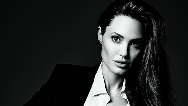 Почему Анджелина Джоли не может умереть