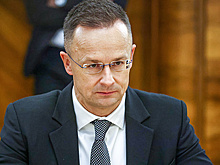 Сийярто: решения "коалиции желающих" усиливают угрозу прямой войны с Россией