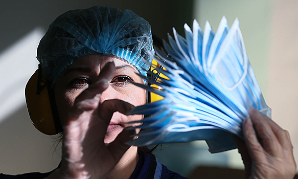 Владелец AliExpress отправил России маски и тесты на коронавирус