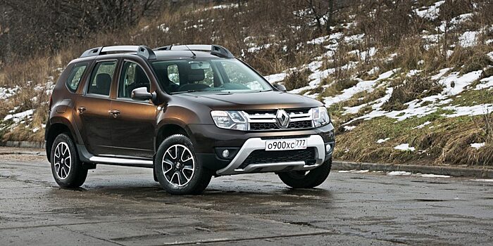 Эксперт журнала «За рулем» Виноградов признал опасной версию Renault Duster с АКПП