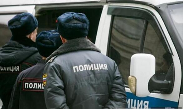 В Кирове экс-сотрудника наркоконтроля обвинили в создании двух ОПГ