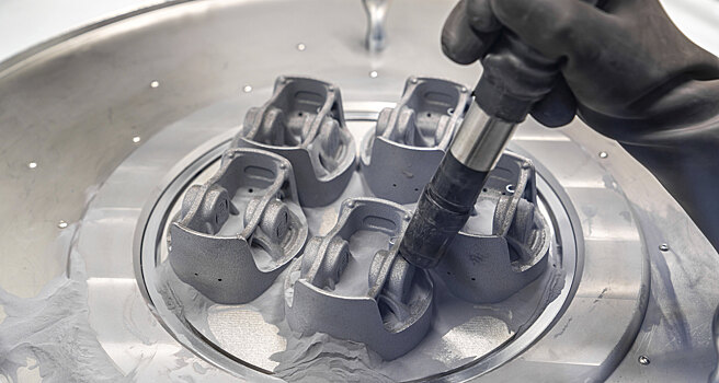 Спорткары получили напечатанные на 3D-принтере поршни