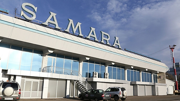 Самолет Москва - Анталья совершил вынужденную посадку в аэропорту Самары
