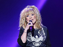 Алла Пугачева заплатила 3 млн рублей за могильный памятник другу