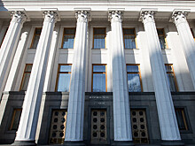 «Без суда и следствия»: Киев борется против паспортов РФ