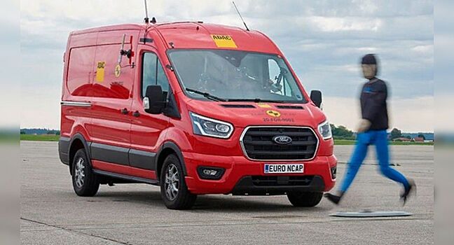 Самыми безопасными фургонами названы Toyota HiAce и Ford Transit