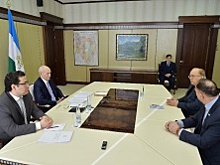 Рустэм Хамитов провел встречу с ректором МГУ